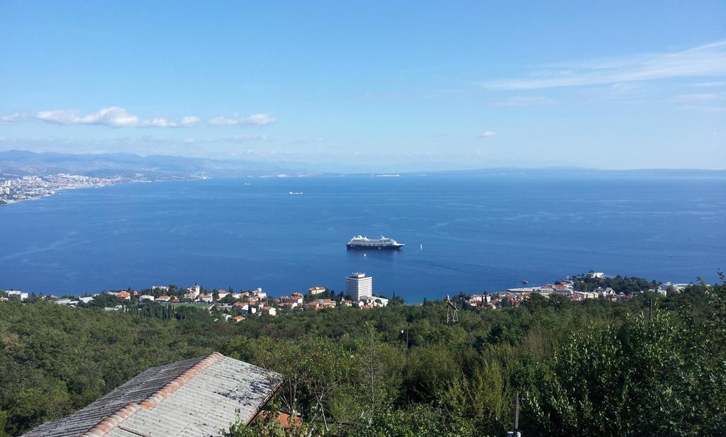 Apartment Panorama Opatija Матульи Номер фото