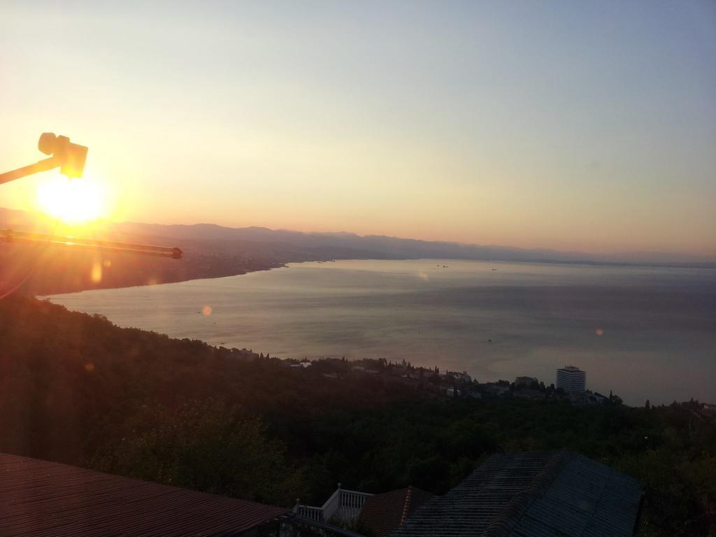 Apartment Panorama Opatija Матульи Номер фото
