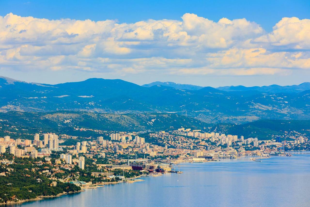 Apartment Panorama Opatija Матульи Экстерьер фото
